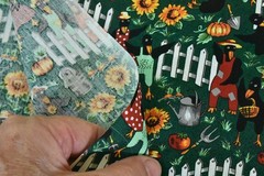 By 1/2 Yd, Vintage, Colorful Halloween-Characters in Garden, Hi Fashion, B1703