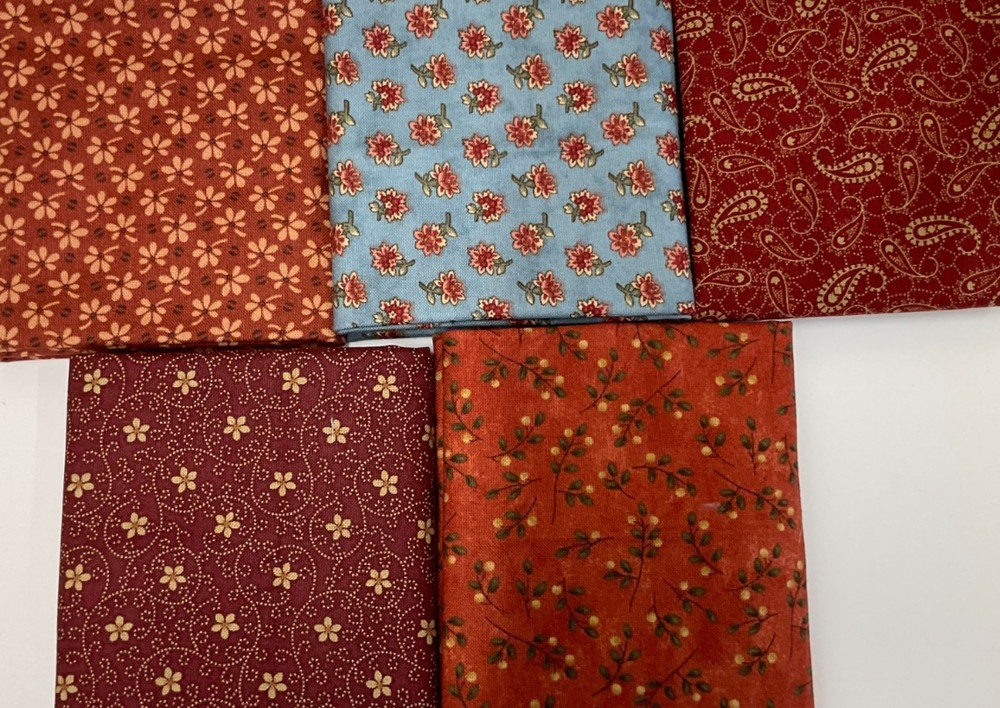 1/4 YARD BUNDLE OF 5 – PACK #9 – FLORAL & PAISLEY