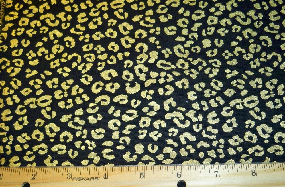 Kanvas Benartex Metallic Gold Cheetah on Black Cotton Fat Quarter