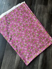 Vintage Fabric Garment Polyester Pink Floral 60″W x 2.1 Yards (*42)