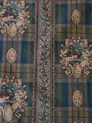 VTG Plaid Tartan Tapestry Fabric English Cottage Berries, Medallions 55” BTY