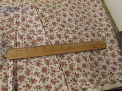 1 yard 32″x 44″ Fabric Quilt Peter Pan Prints White Pink purple Flowers