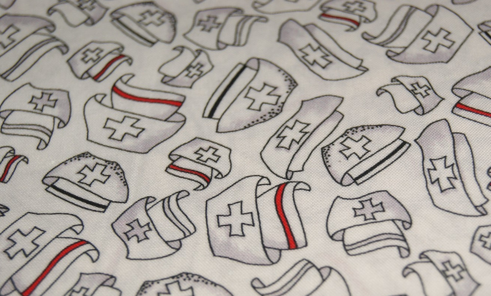 1 Yard Nurse Nurse’s Hat Fabric Medical Loralie Designs Quilt Scrubs Fabric