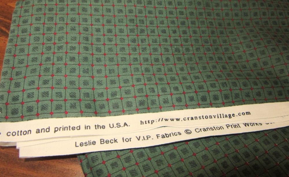 Leslie Beck VIP Sewing Fabric Small Green Check Plaid Quilt Crafts 4.5yds X 44″