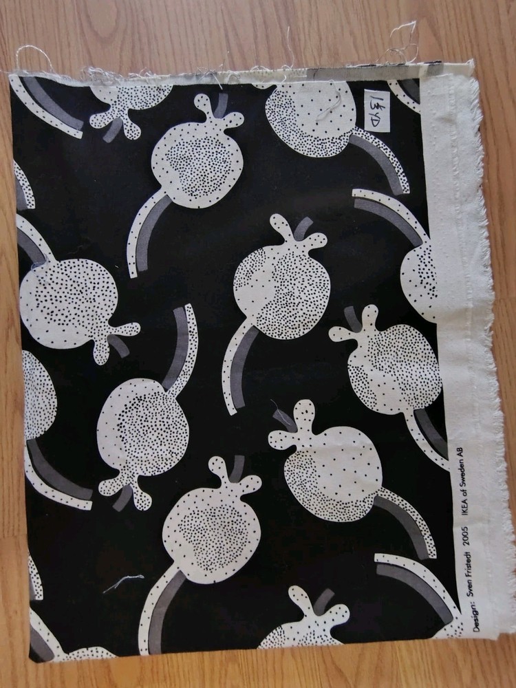 IKEA 2005 Sven Fristedt Black White 1 1/3 Yard Cotton Fabric Frosted Poppy
