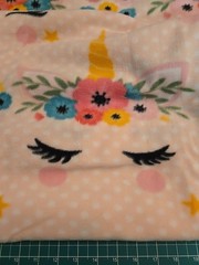 58″ x 1.5 yard Lux Anti-pill Fleece Precut Unicorns Flowers DIY Blanket Craft