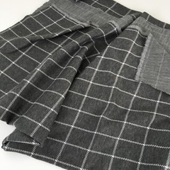 Gray stretch sweatshirt grid print knit fabric 32 x 63 in – mid to heavy weight