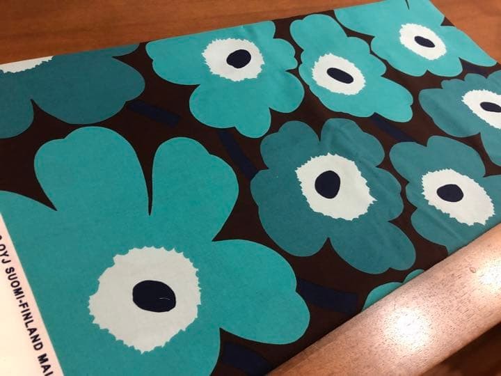 marimekko Fabric Pieni Unikko 145x50cm/57.08×19.68″/1.58×0.54yd Green marimekko