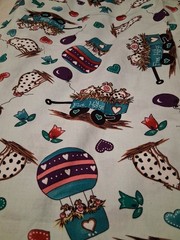 Vintage Cotton Fabric Aleene’s Cinnamon Street SSI Pigs Balloons Hearts 44″x36″