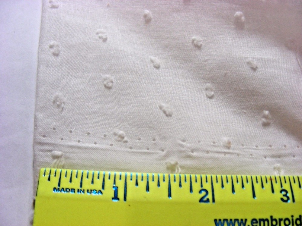 Cotton – Dotted Swiss – 100% cotton Swiss cotton voile – White – 1 yard +++