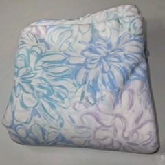 Scrap Fabric Knit Floral Vintage 136″ x 56″ Single Piece Only Quilt