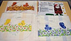 4 Vintage 1981 Dan River Apron & More Panel Pattern Sewing Lot Santa Floral