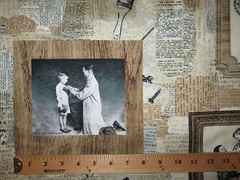 NEWSPRINT NORMAN ROCKWELL NEWSPAPER FAMILY PORTRAITS COTTON FABRIC FQ