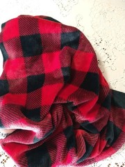 REMNANT Red Black Buffalo Plaid SEW LUSH FLEECE FABRIC 43″ x19″
