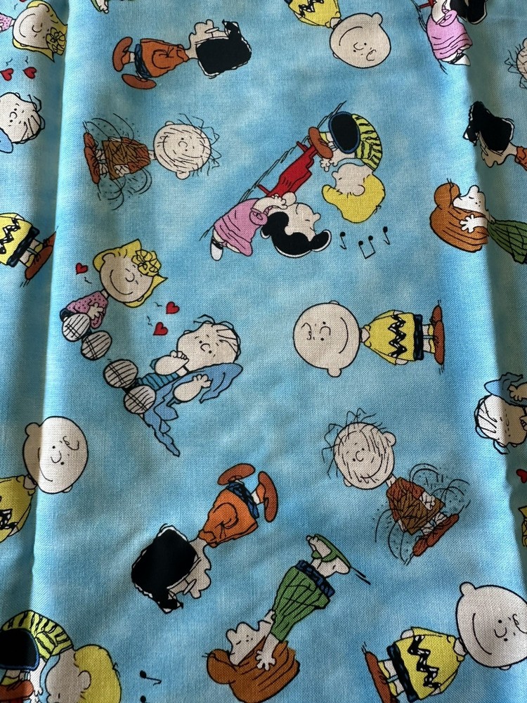 Snoopy Peanuts Comics Characters Fabric Print: 18 1/4 x 42 1/2