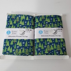 Loops & Threads Christmas Fabric Tissu Tree Pattern Forrest Snowflake Lot Of 2