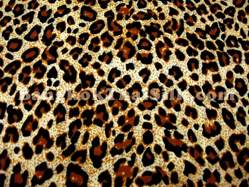 Cheetah Leopard Animal Prints Poly/Cotton Fabric Material Shorts Pants Drape