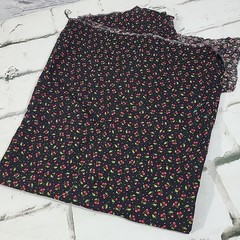 Fabric Remnants Scrap Lot 12oz Vintage Floral Prints Sports Teams Quilt Craft