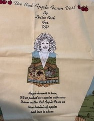 Cranston V.I.P. RED APPLE FARM Women’s VEST Panel by Leslie Beck Sz S-M-L