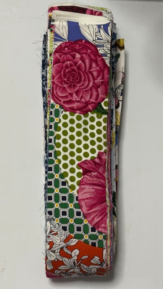 Quilting Fabric Strip Bundle 2.5″ Precut Jelly Roll Style 40 Coordinated Floral