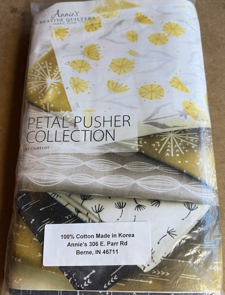 Annie’s Creative Quilters Fabric + Pattern Petal Pusher Collection FQ097 New