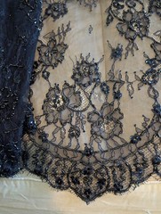 3 Yds Beaded Chantilly Lace Fabric 59″ Navy Blue Floral with Eyelash Scallop