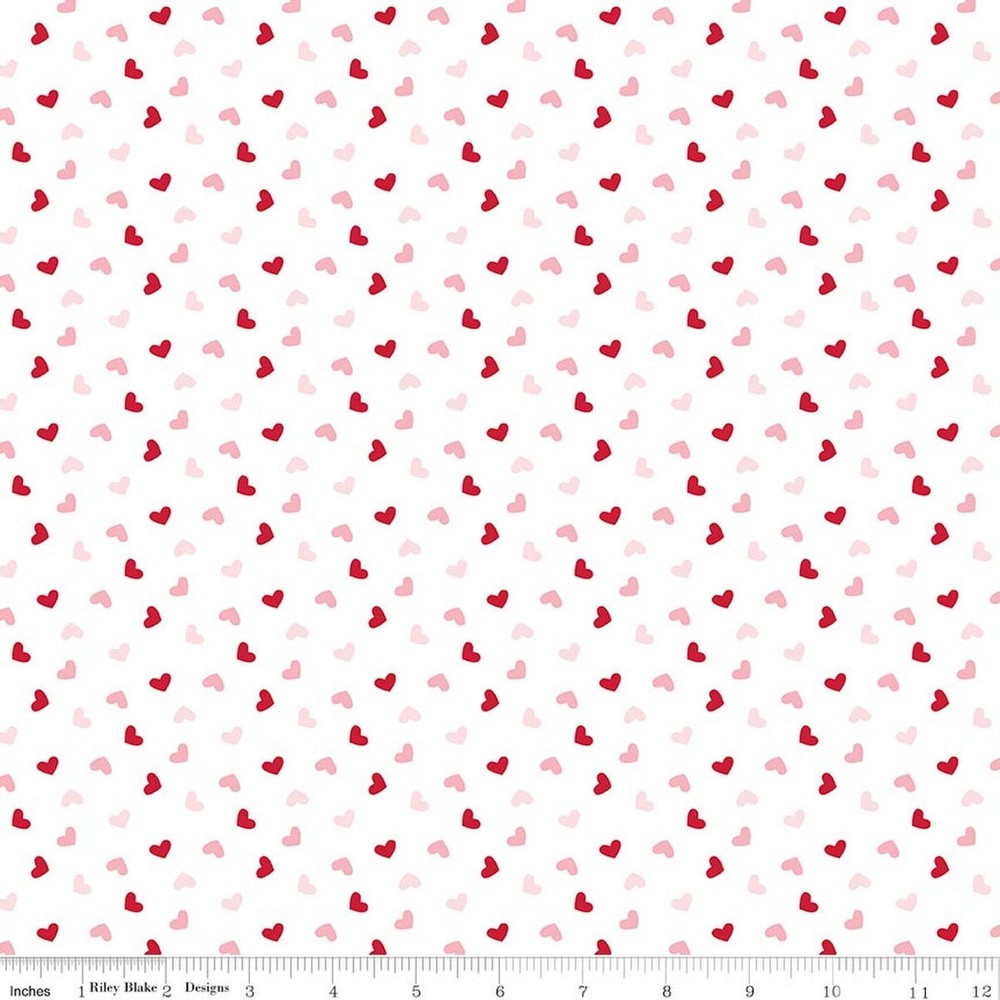 Heart Toss in White | Seasonal Basics (2026) | Riley Blake