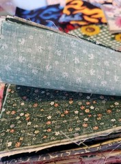 Fabric Quilting Squares 4×4 Lot 1lb 1oz Cotton Calico Prints Scraps Patchwork