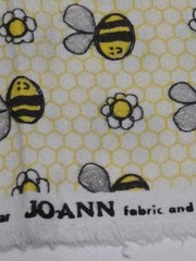 JO-ANN FABRIC Flannel SNUGGLE Bee Flower Honeycomb Bkgrnd Cotton 1yd×18″ Yellow
