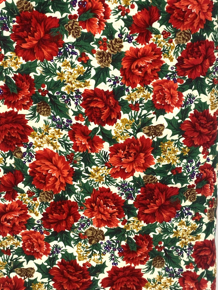 Christmas Red Floral Quilt Fabric Print by VIP for Cranston Print Works