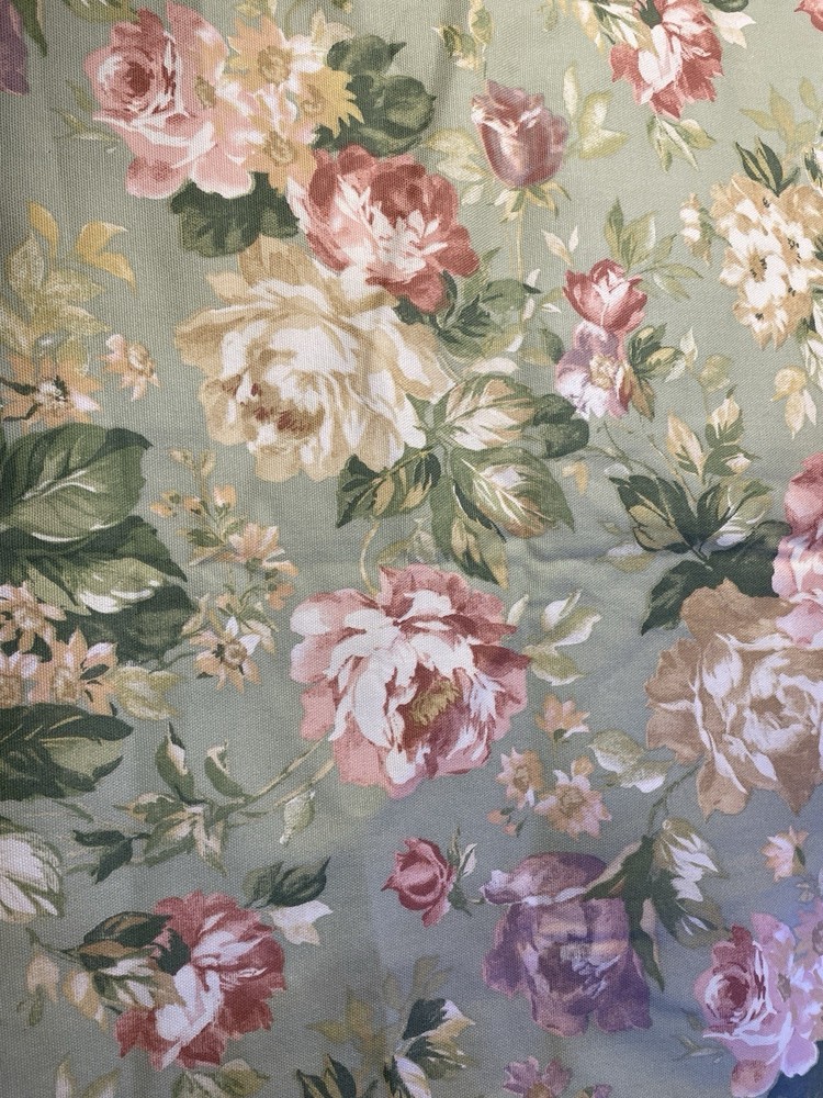 Cabbage Roses On Light Green Back Ground Medium Wt. Cotton Pillows,Designer Deco