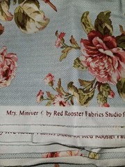 Red Rooster Fabrics Studio “Mrs Miniver”Roses On Blue Cotton Fabric 5 Yrds X 45”