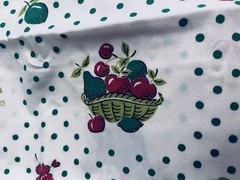 VTG `50`s Red & Green Fruit & Flower Bowl & Baskets Green Dots on White BTHY
