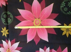Lot of 8+ VTG Quilting Christmas Holidays Fabric Cotton 2 LB 9 OZ Brand Name