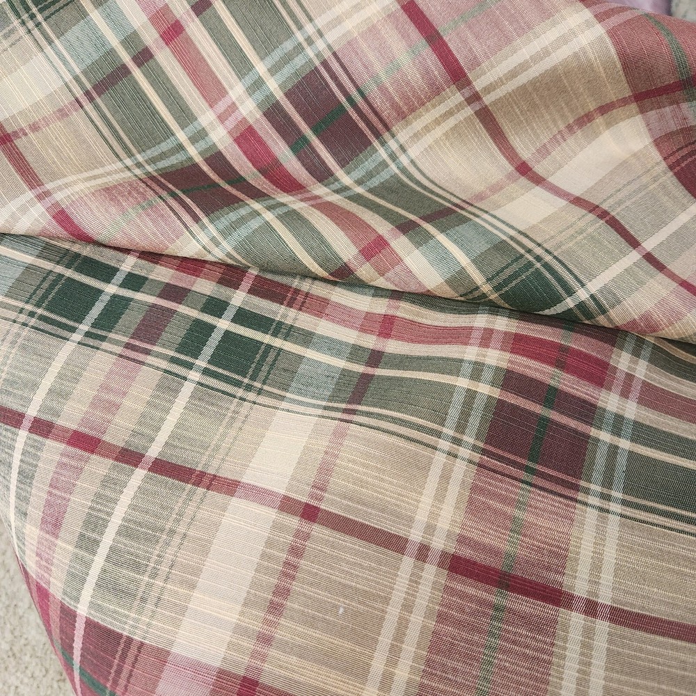 Calico Corners Harvard Redwood Plaid Print Material 1-5/8 Yard 60x62in
