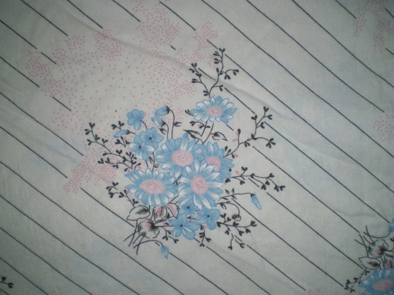 Vintage PINK & BLUE FLORAL Fabric (50cm x 50cm)