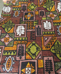 Rare 3 yards x 44″ Hawaiian Textiles Fabric Brown Green Yellow Geomectric Design