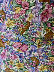 VTG Cynthia Hart Holiday Collection VIP Springtime Packed Florals Easter 22X13″