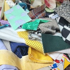 Fabric Scraps 2 Lb 8 Oz Assorted Colors & Sizes For Quilting And Crafts