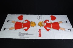 1982 Tribune Co. Syndicate Little Orphan Annie 3 Pillow Fabric Panels Kit To Sew