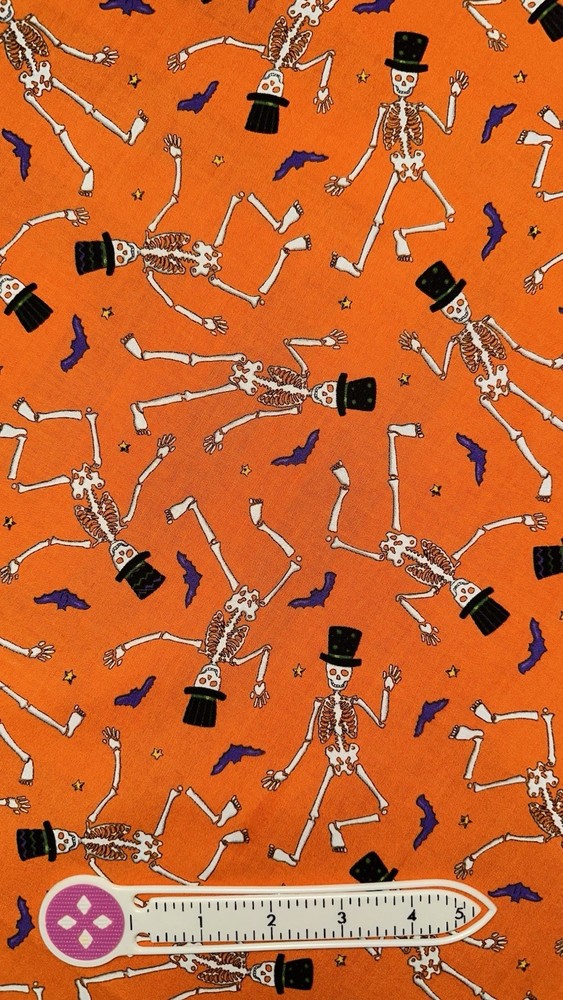 FERN Scrap 11×18″/9×22” HALLOWEEN *Moonlight Manor* Skeleton Ghoul Dance Fabric