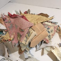 1 Pound 3 Ounces Cotton Print Fabric Quilt Scraps Leftovers Triangles U