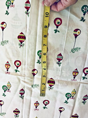 VTG `50`s Christmas Ornament Red Border Print on White 36″x17″