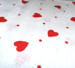 Tiny Red Heatrs and Polka Dots White Cotton Fabric 30″ #29