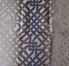 Groundworks Ombre Maze Lilac Designer Fabric Remnant 24″x24″