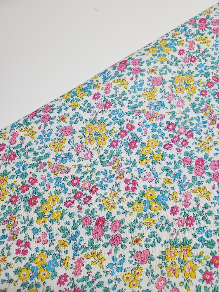 Liberty Fabrics 100% Cotton Florals Blue Sew Quilt Craft Vintage FAT QUARTER
