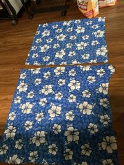 Lot Of 4 Polycotton Hawaiian Hibiscus Seashell Fabric, 16”x72”, 22”x19”, 24”x24”