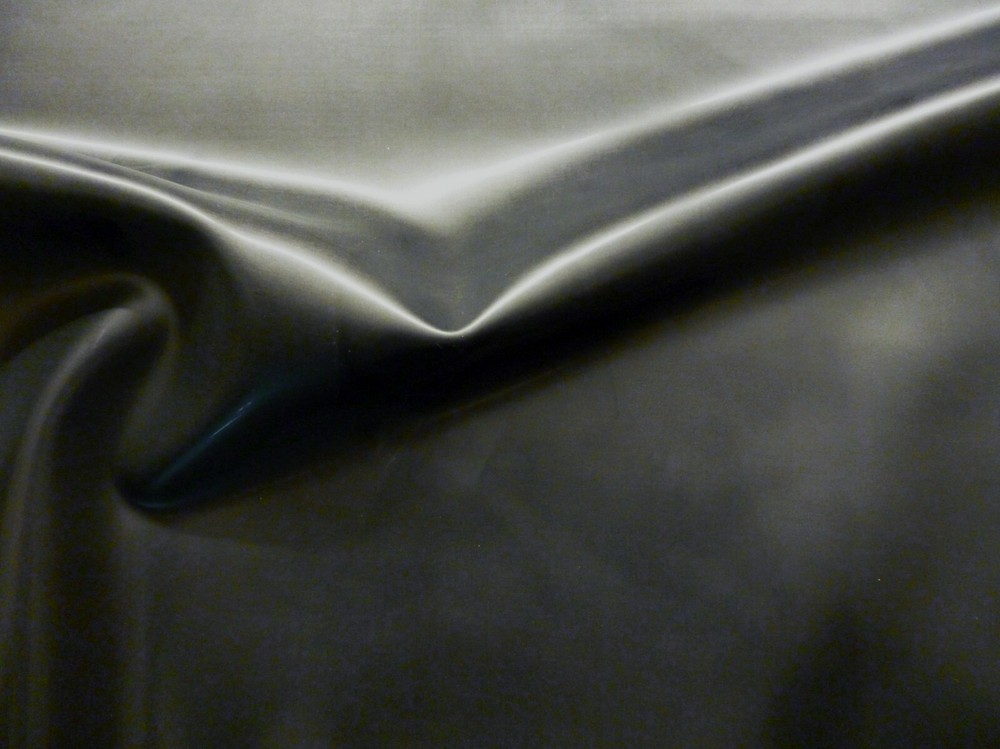 Latex Rubber 0.33mm, Offcut, 158x92cm, Black