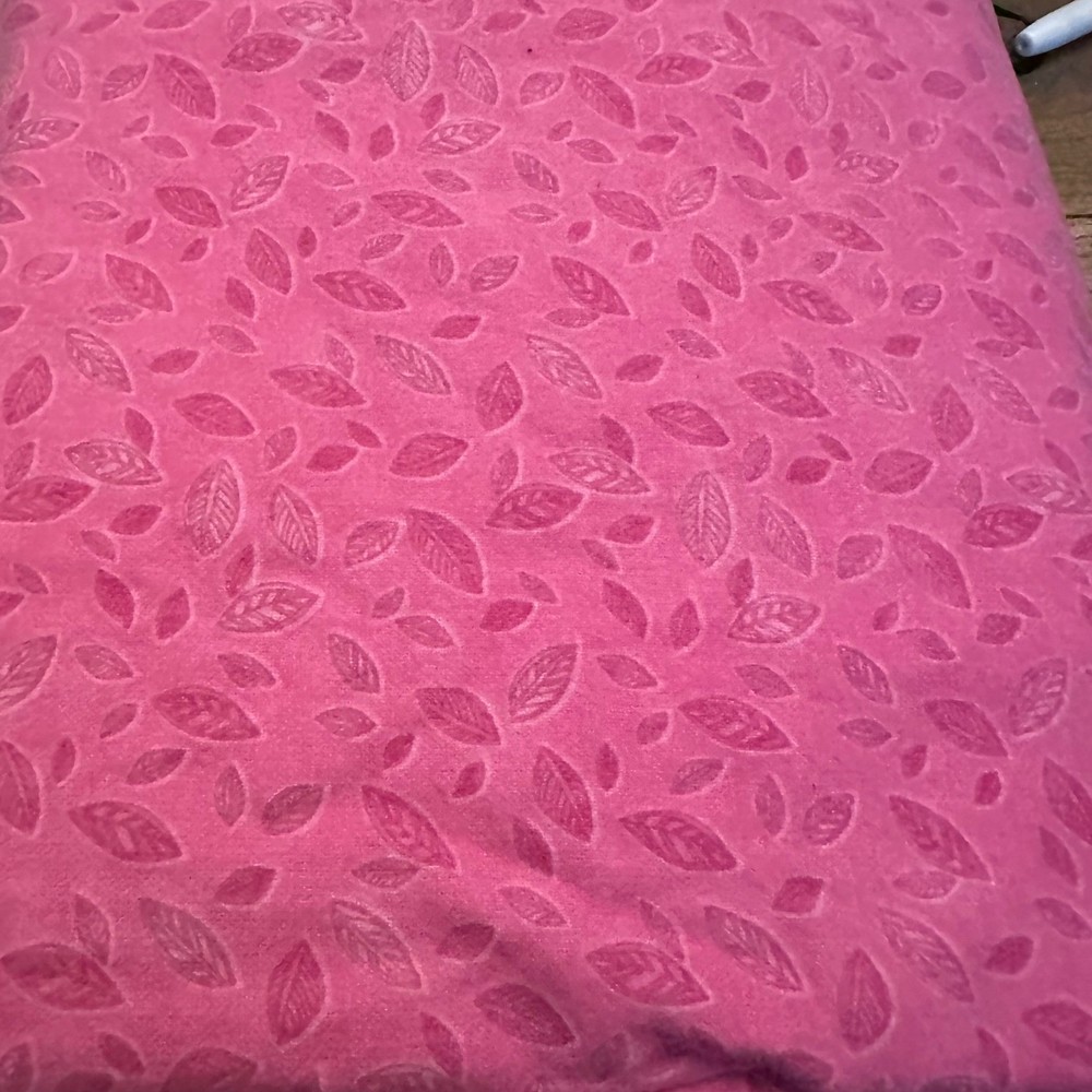 Pink Flannel Fabric Leaf Print 2.5 Yards 90×42 Soft Cotton Material Crafting