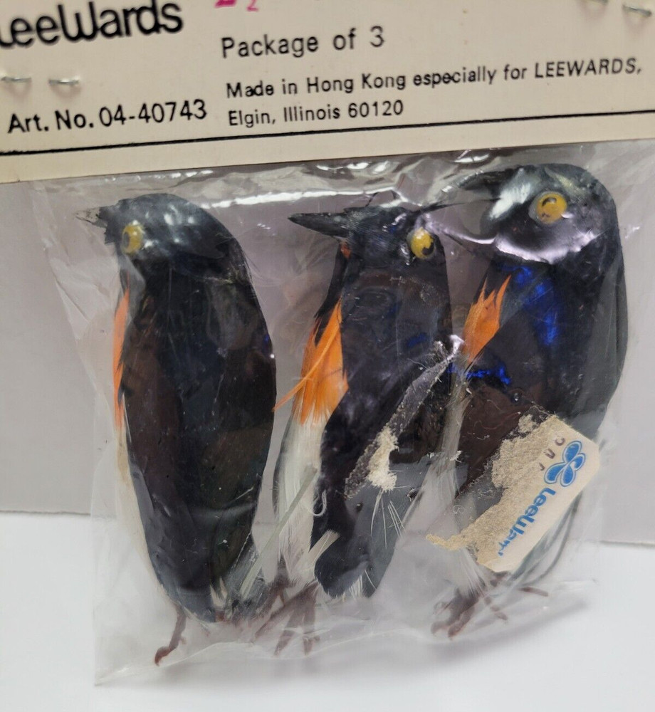 Leewards Vintage Orange Penguins 2 1/2 Inch Crafting Set of 3 Made in Hong Kong